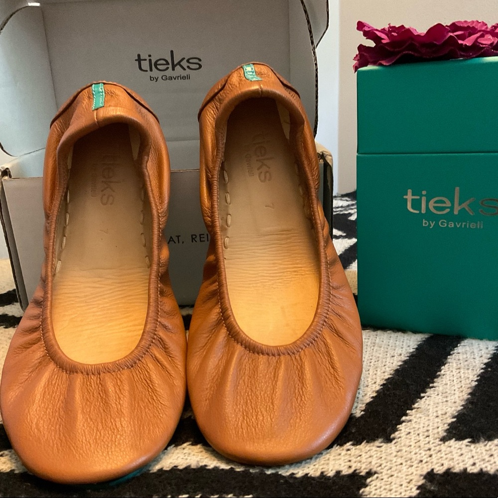 TIEKS SHOES